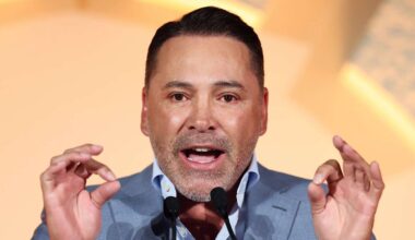 Oscar De La Hoya names the fight he’s working on that ‘everyone wants to see’: “I’ll make it happen”