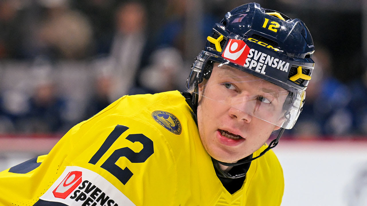 Blues loan Gastrin to Brynas IF in Sweden