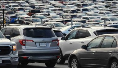parking go plaza shoppers mall transit