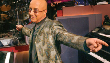 Paul Shaffer gestures at the keyboards on the set of the Late Show With David Letterman
