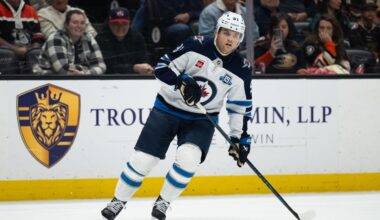 Jets sign Cole Perfetti to five-year, $30-million extension to avoid arbitration