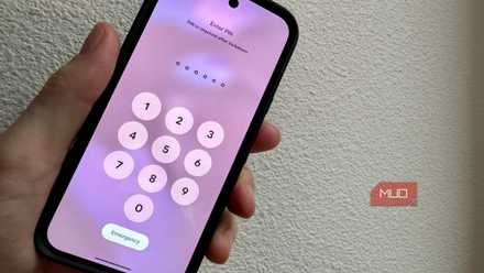 Enter PIN screen on Pixel