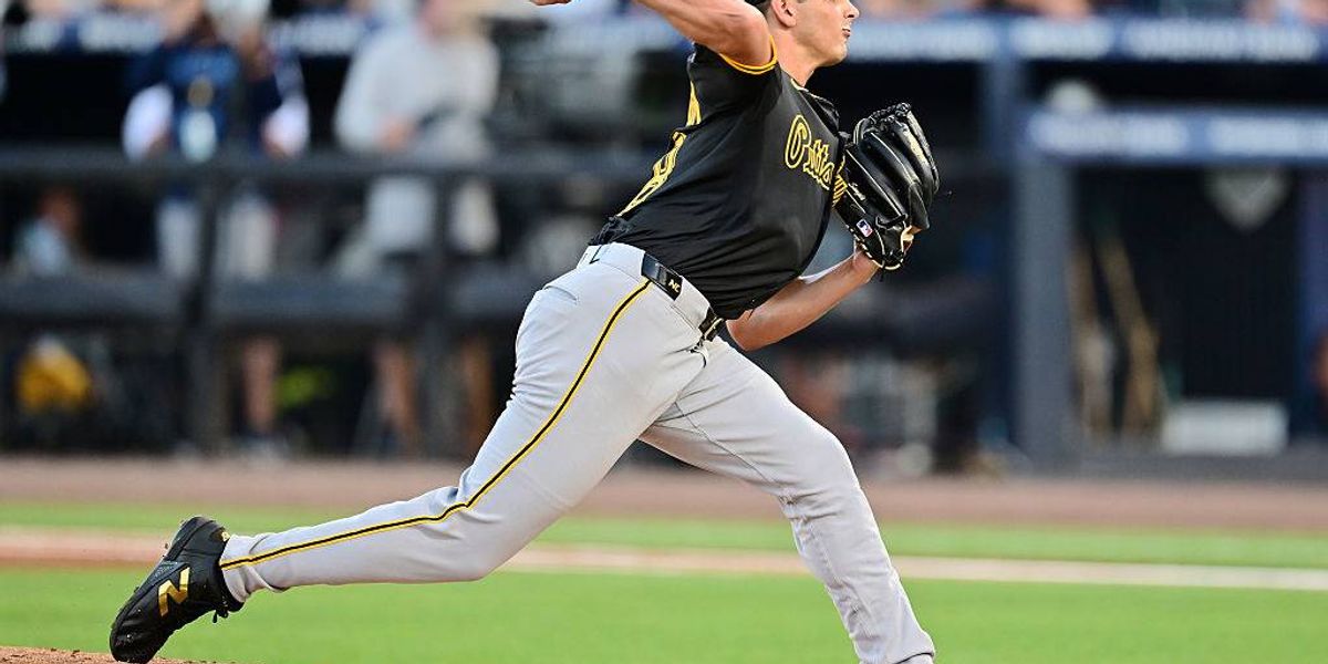 Bullpen shake-up: Pirates recall Harrington, Kelly