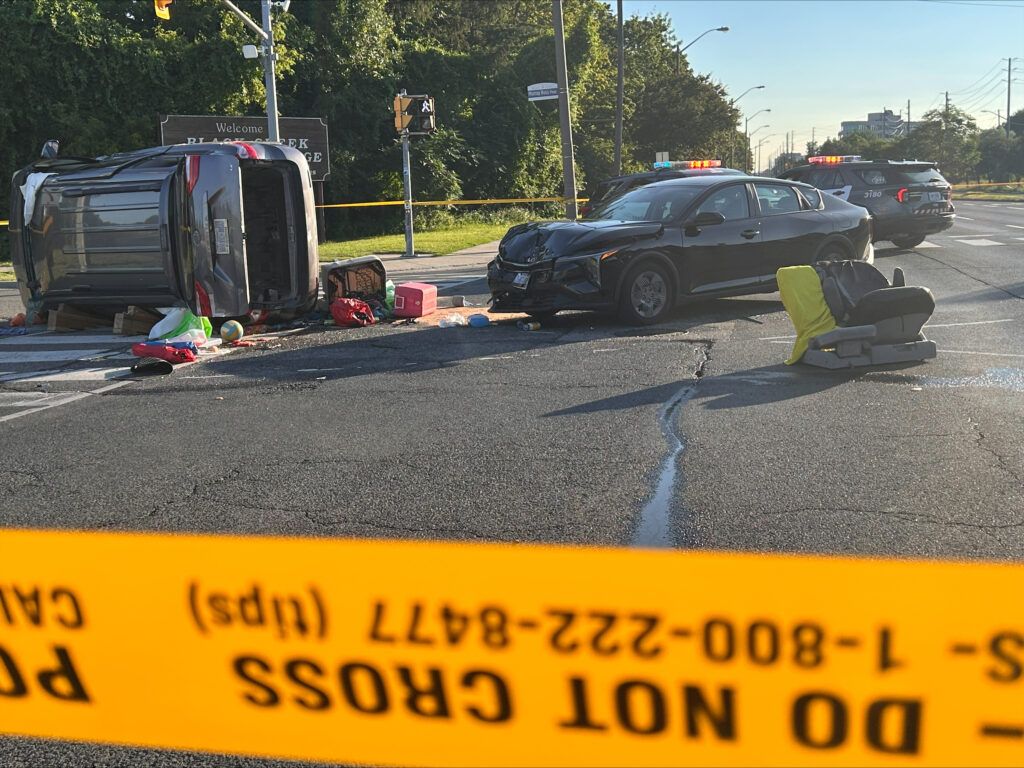 7 people injured in collision near Steeles and Jane