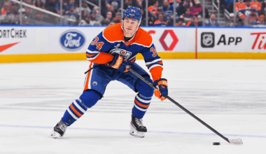 Dach hopes to impress Oilers, Babcock after new 2-year contract
