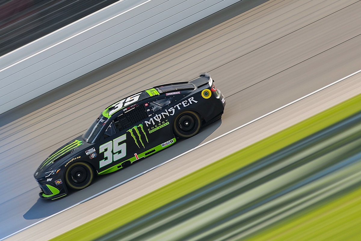 Riley Herbst leads Cup practice in NASCAR's return to Chicagoland