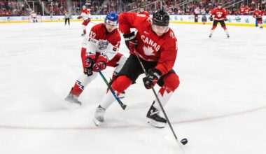 Hurricanes, Seeley avoid arbitration with one-year deal
