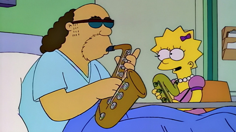 Lisa plays saxophone with Bleeding Gums Murphy in the hospital in "'Round Springfield"