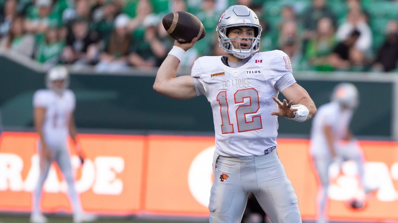 Lions QB Nathan Rourke exits vs. Elks with injury