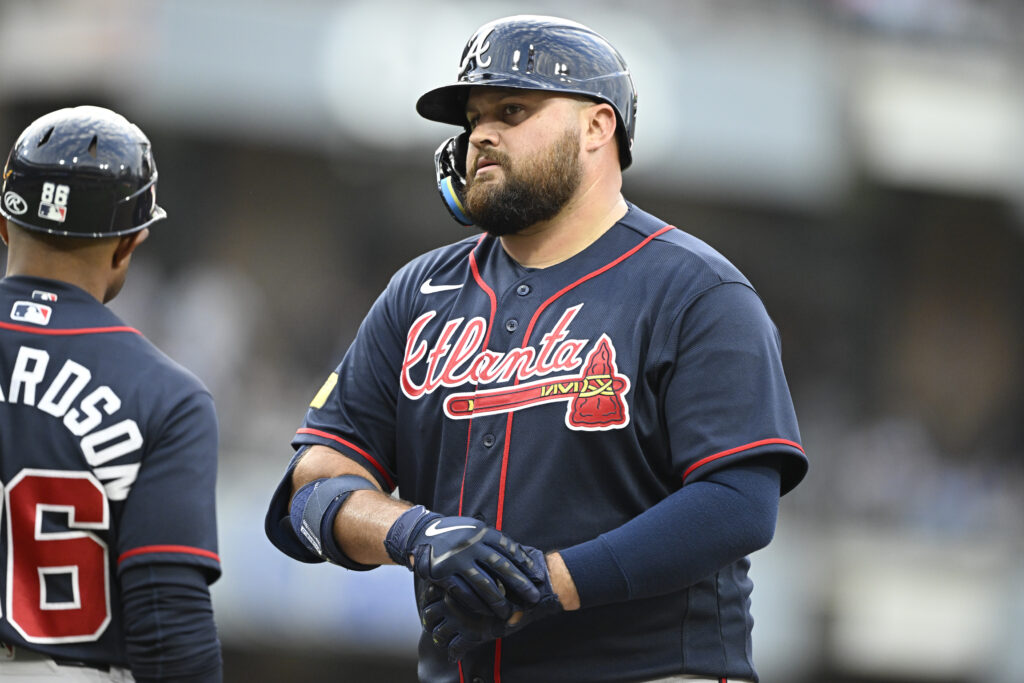 Braves Re-Sign Rowdy Tellez To Minor League Deal