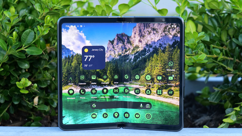 The display on the original Pixel Fold.