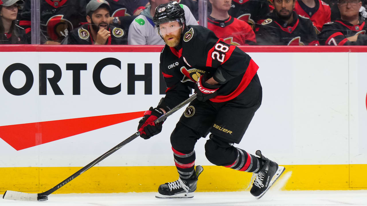 Giroux signs 1-year, $2 million contract with Senators