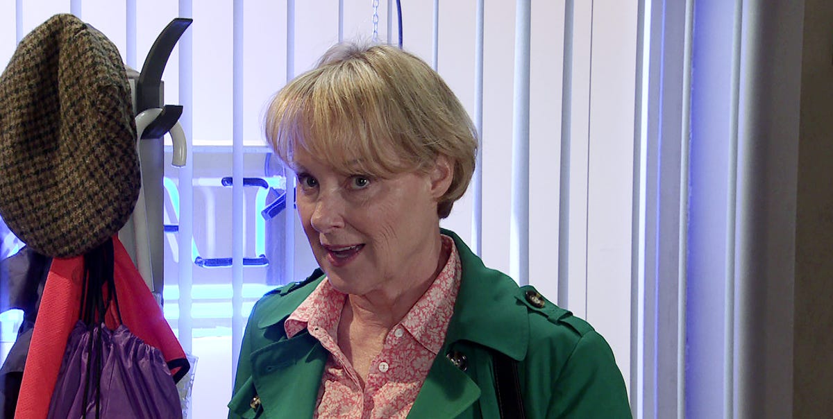 Coronation Street's Sally to make big decision after Betsy's dark story