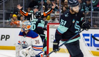 Vancouver Canucks Trade Generator: Is getting Shane Wright out of Seattle the wrong move?