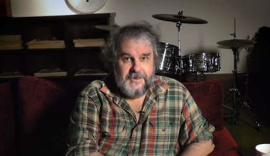 Sir Peter Jackson to return to direct sequel after 10-year hiatus
