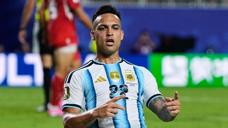 Lautaro Martinez added Argentina's third