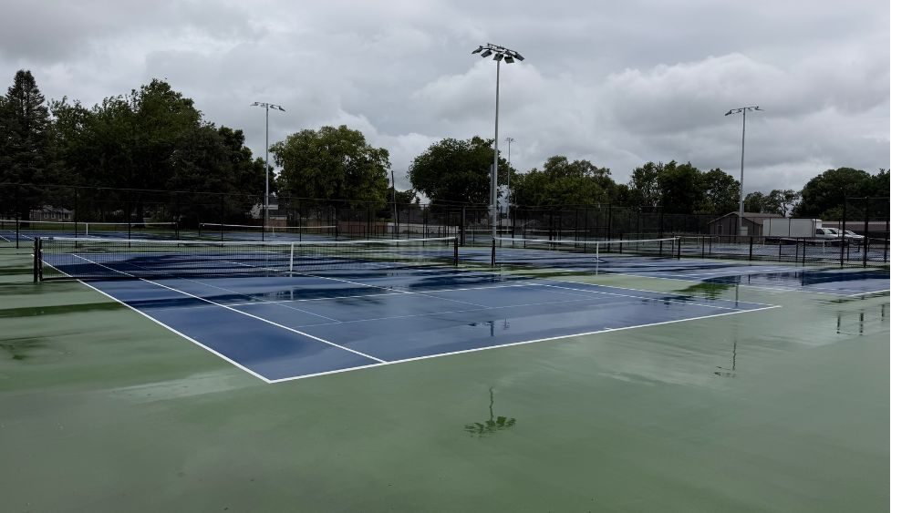 Spectator Bleachers Coming To Newton's Aurora Heights Tennis Courts | KNIA