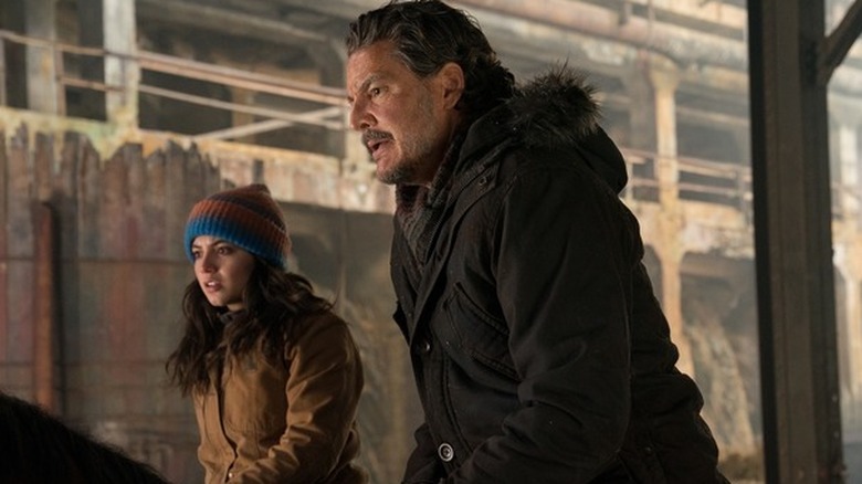 Dina (Isabela Merced) and Joel (Pedro Pascal) riding horses on 