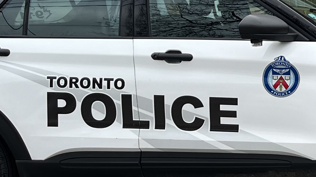Boy, 17, injured after losing control of moped in Etobicoke