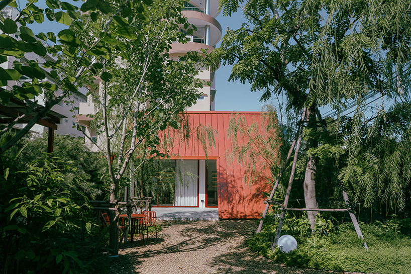 lantern-like pavilion and recycled brick bar reshape bangkok house into arvie restaurant - 1