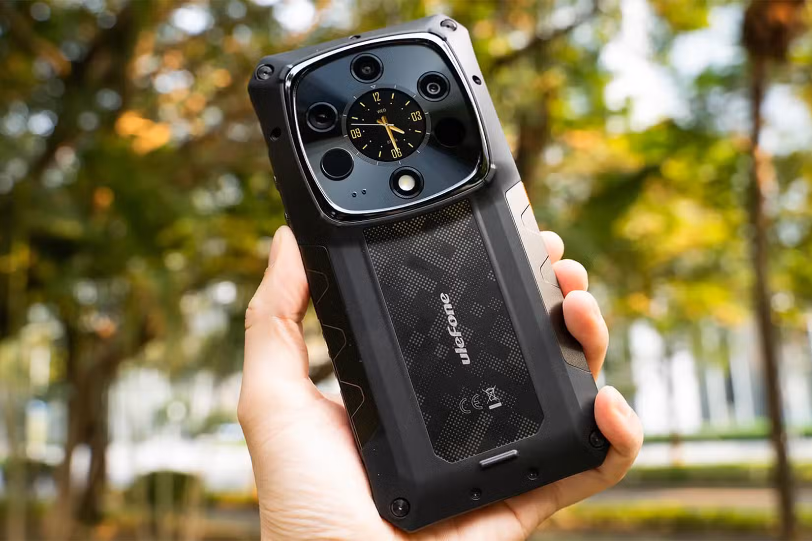 The Ulephone Armor 28 smartphone in hand.