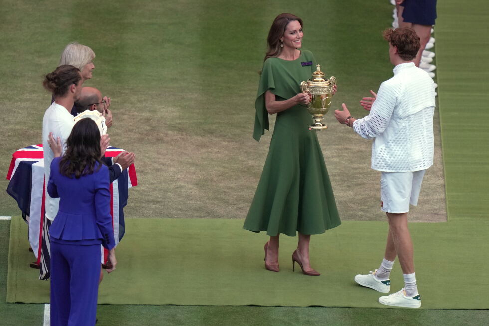 Prince William joins wife Kate in star-studded Royal Box for Wimbledon final