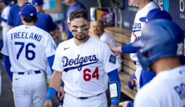 'I wish she was alive.' Eliezer Alfonzo has emotional day as Dodgers lose to Padres