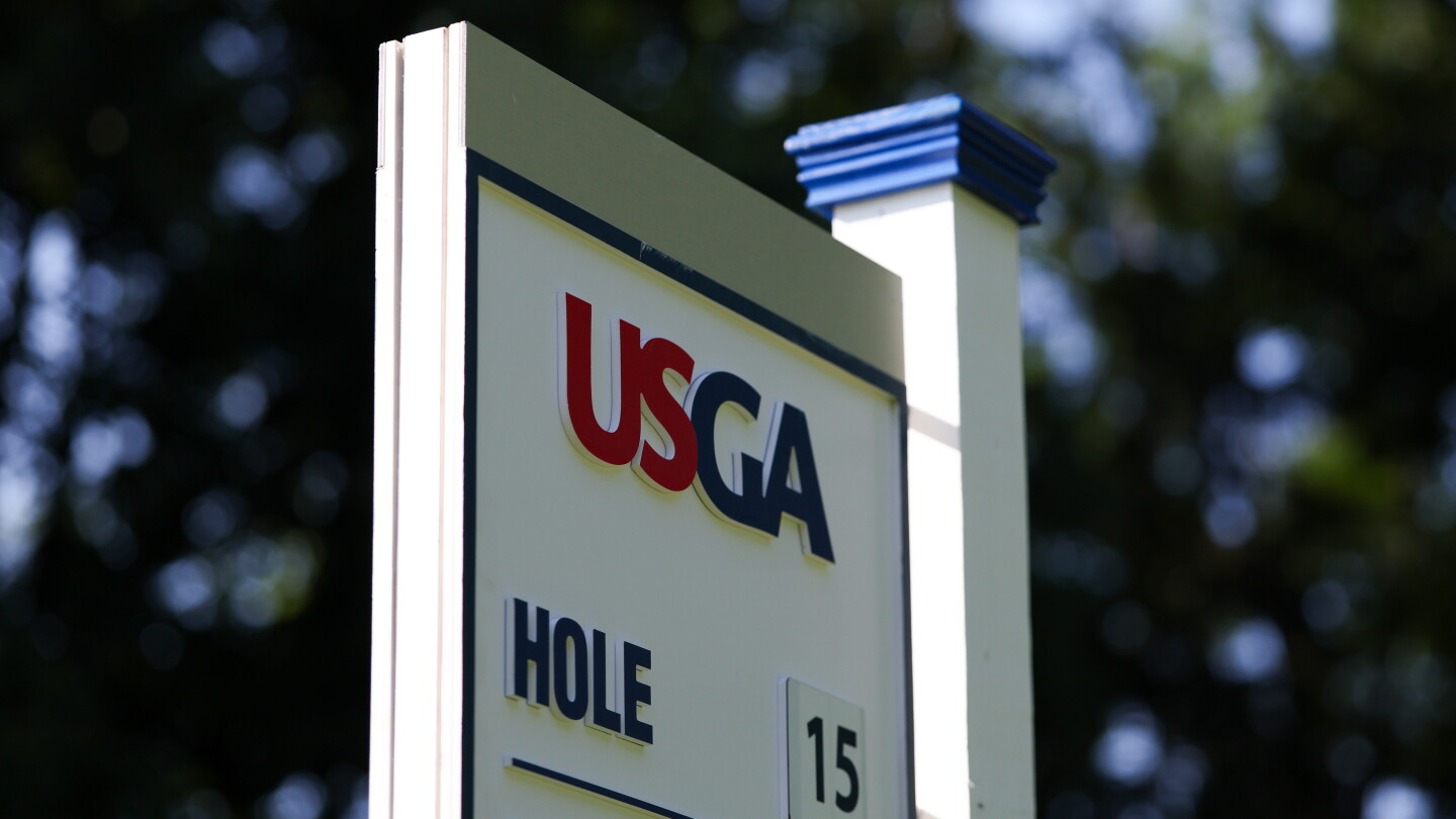 U.S. Junior Amateur competitor disqualified for using green-reading materials
