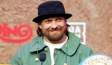 Oleksandr Usyk says one man is the future of the heavyweight division: “He’s special”