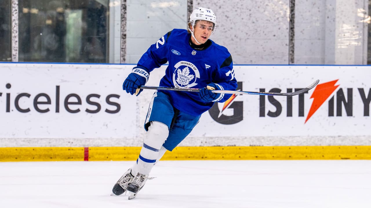 McKenna signs entry-level contract with Maple Leafs