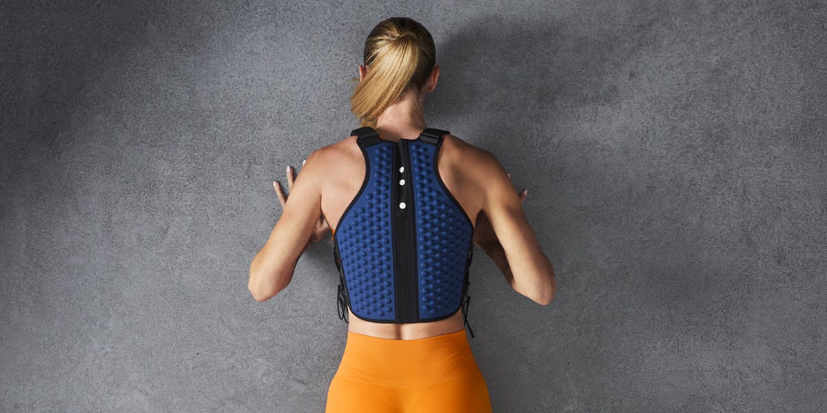 Are Weighted Vests Worth It? Experts Explain Benefits And Limits