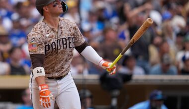 Machado leads rally that carries Padres past Blue Jays 5-4