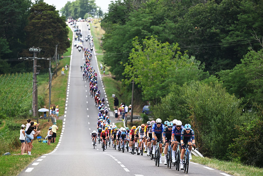 BORDEAUX, FRANCE - JULY 10: A general view of the peloton competing during the 113th Tour de France 2026, Stage 7 a 175.1km stage from Hagetmau to Bordeaux / #UCIWT / on July 10, 2026 in Bordeaux, France. (Photo by Tim de Waele/Getty Images)