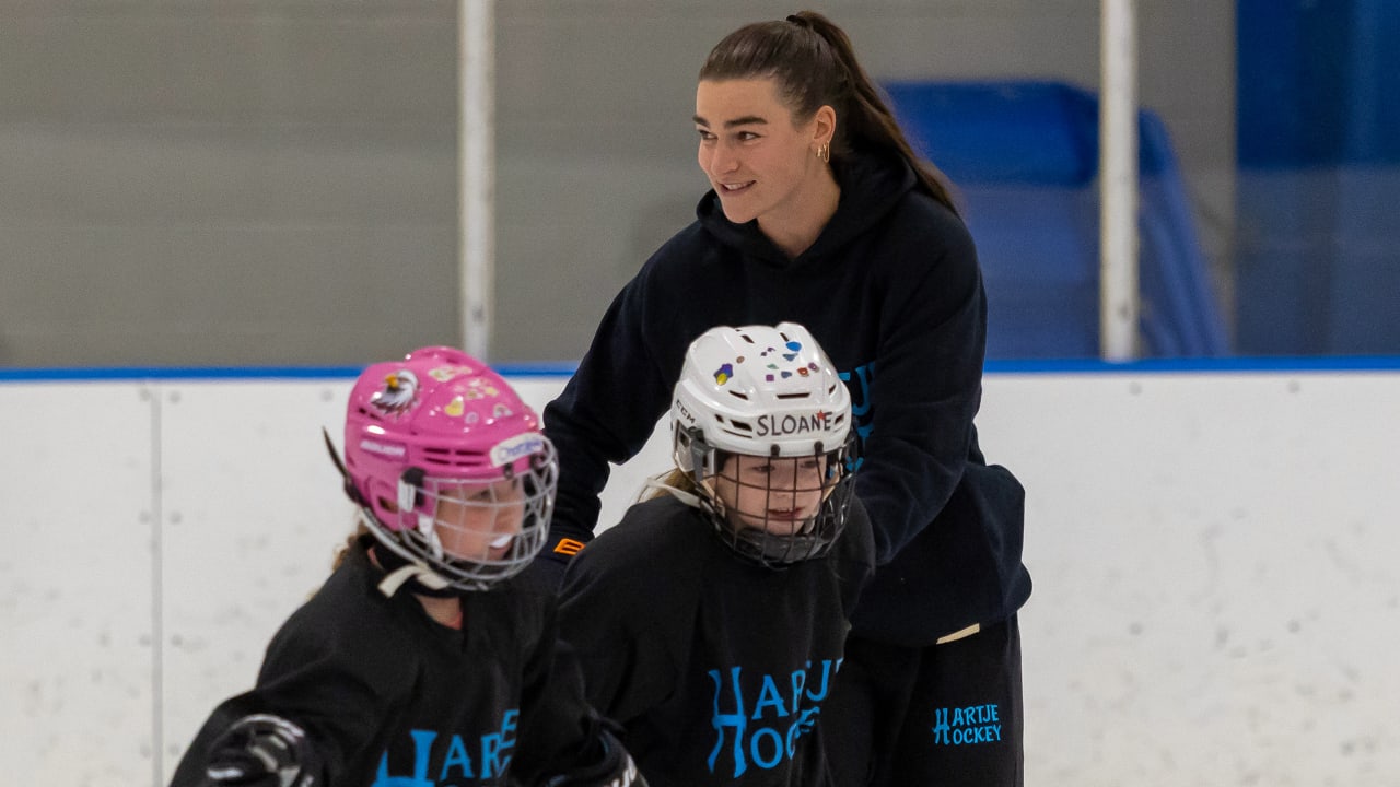 NHL, Hartje support Detroit Skating Club to grow girls hockey