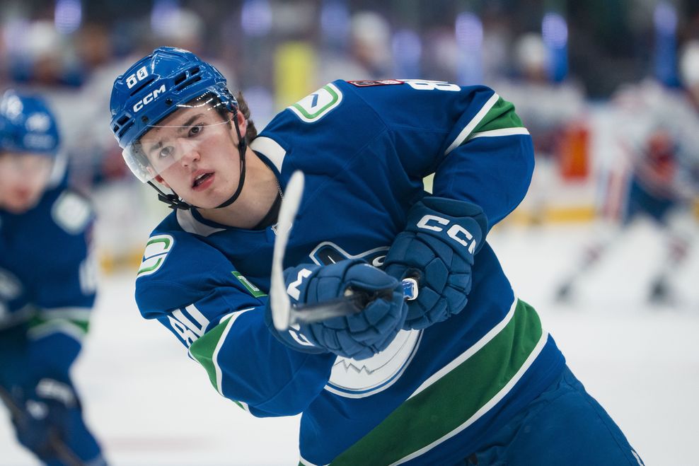Young Braeden Cootes Canucks