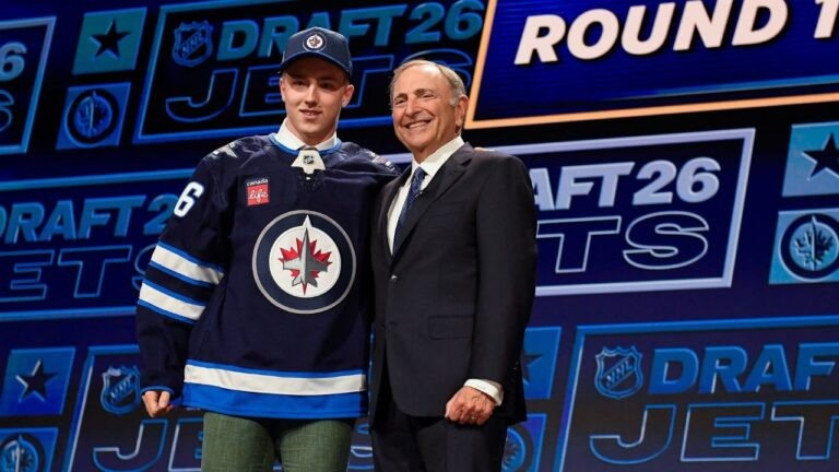 Jets sign first-rounder Viggo Bjorck to entry-level contract