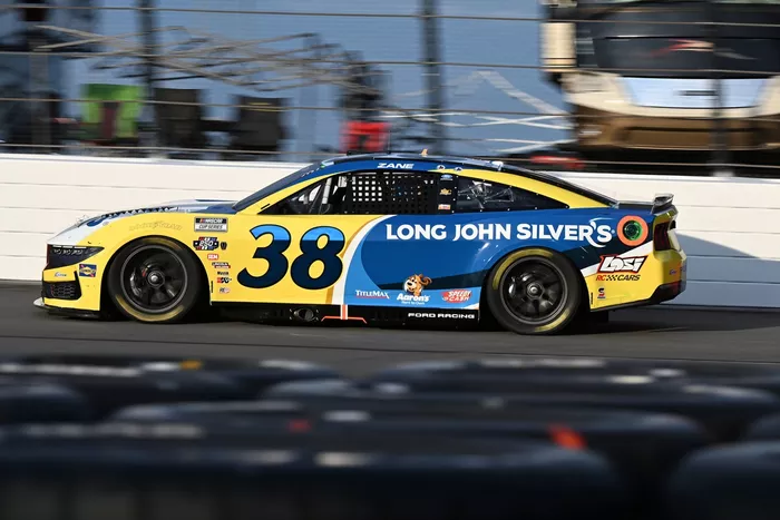 Zane Smith, Front Row Motorsports