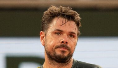 Stan Wawrinka reacts to a point