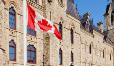 Report points to falling satisfaction among Ottawa's public servants