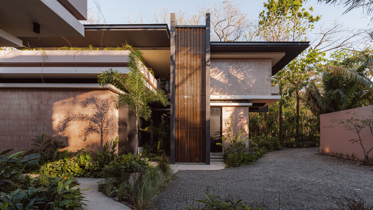 Linea House / Instinto Estudio - Exterior Photography