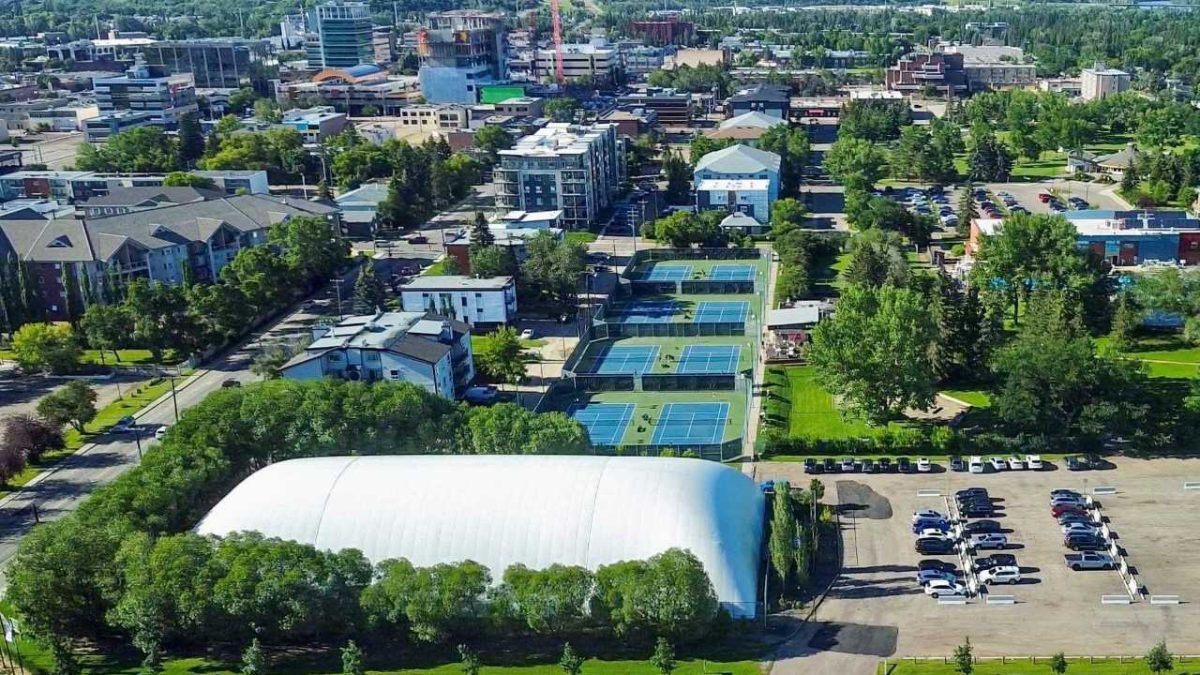 Red Deer Tennis hosts over 300 at recent tournaments