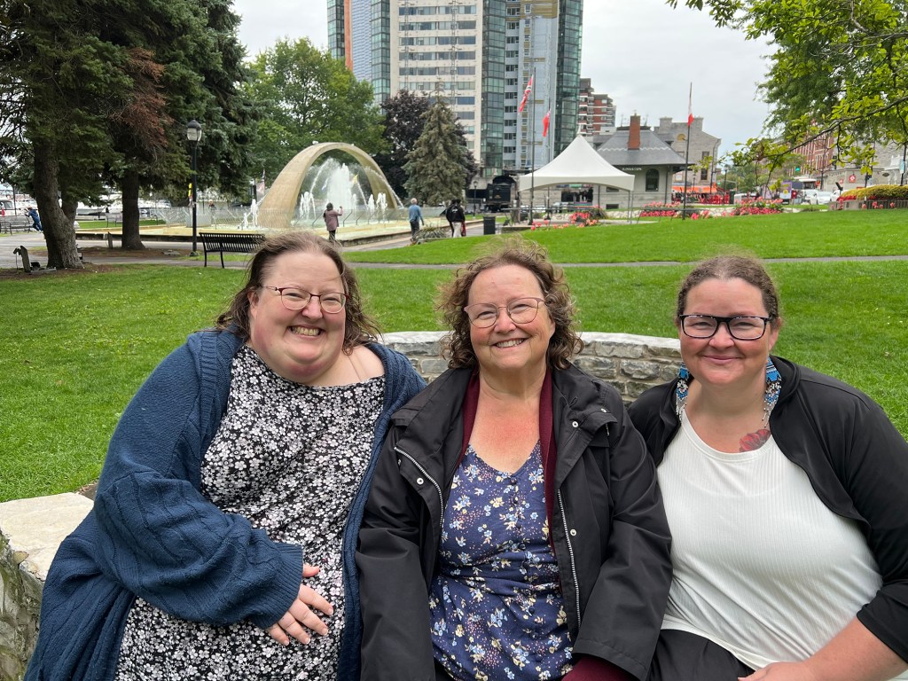 Rain washes out Katarokwi Indigenous Market, but one Ottawa vendor stays the course