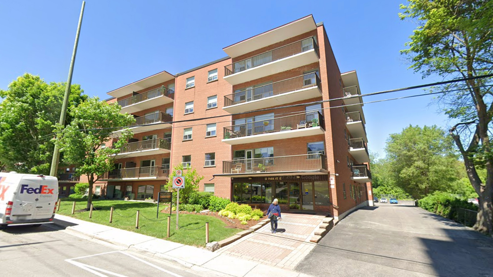 12 26 park street mississauga