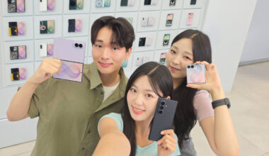 Samsung Galaxy Z Fold8 wins over iPhone users with thin passport-style design