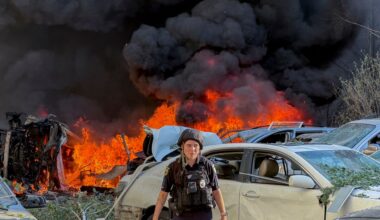 At least 17 killed as Russia and Ukraine trade heavy attacks | Russia-Ukraine war News