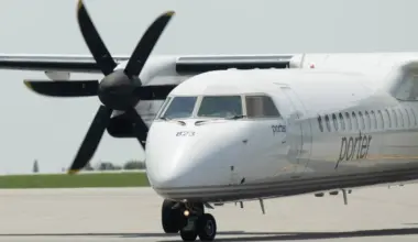 Porter Airlines Flight in Canada Canceled after Child Refuses to Sit Down and Buckle Up