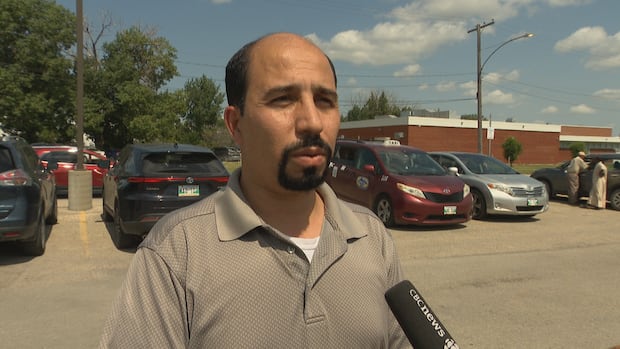 Muslim community unites after suspected hate-motivated attack on Winnipeg mosque