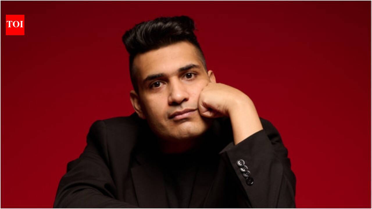 Ranveer Singh: 'Dhurandhar' composer Shashwat Sachdev recalls emotional breakdown and how a temple visit changed everything that shaped up 'Phir Se' from Ranveer Singh starrer: 'I was in a terrible state' | Hindi Movie News