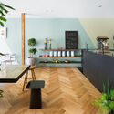 Snow Picnic / Torafu. Image © Takumi Ota The Art of Ice Cream Shop Design - Image 2 of 74
