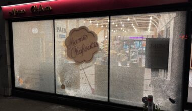 Montreal self-serve bakery vandalized again, perpetrators leave anti-tech message – Winnipeg Free Press